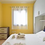 Tiria, 2 Apartment